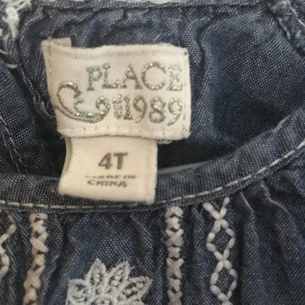 Children’s Place girls top size 4